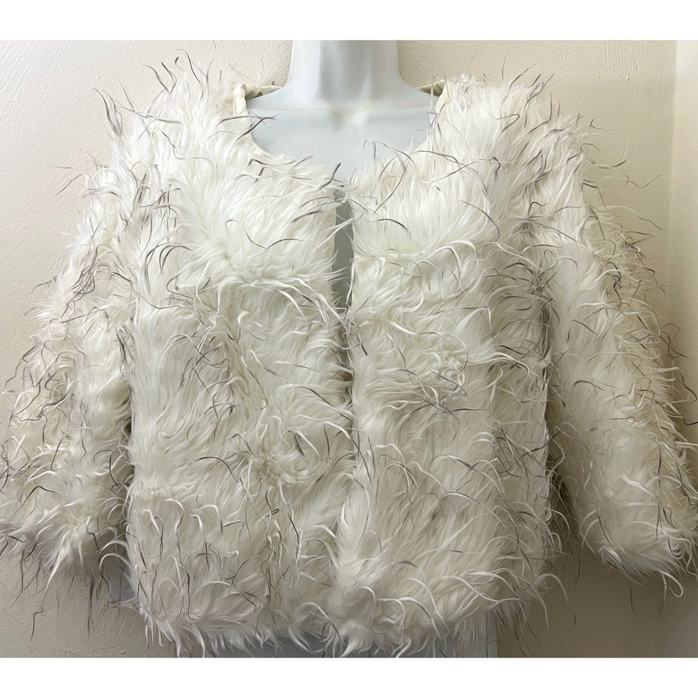 Papaya Faux Fur Cape Jacket Large Beige Cropped‎ 3/4 Sleeve Women Clothing